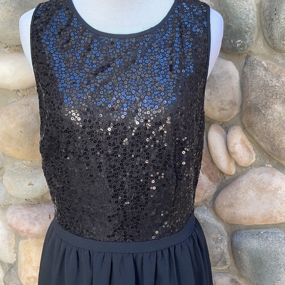 Seventeen Little Black Dress Sequins - Picture 2 of 8